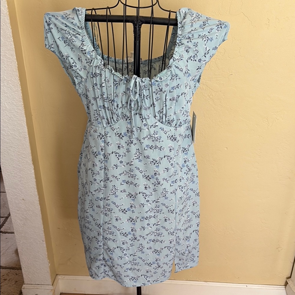 Pink Republic - Blue Floral Dress